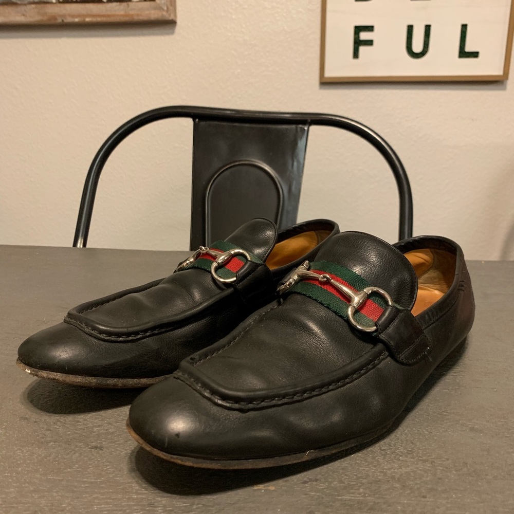 Men’s Gucci horsebit black leather loafer shoe